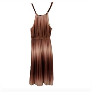 LACE & MESH Chiffon Sleeveless Racer back Pleated Maxi Two-Tone Dress SM…